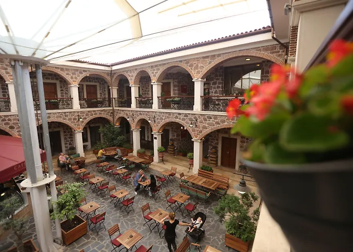 L'Agora Old Town & Bazaar
